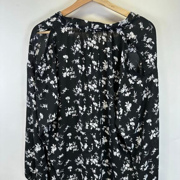 Torrid Georgette Tie Front Cold Shoulder Black Floral Blouse Womens Plus 1 - Picture 5 of 13
